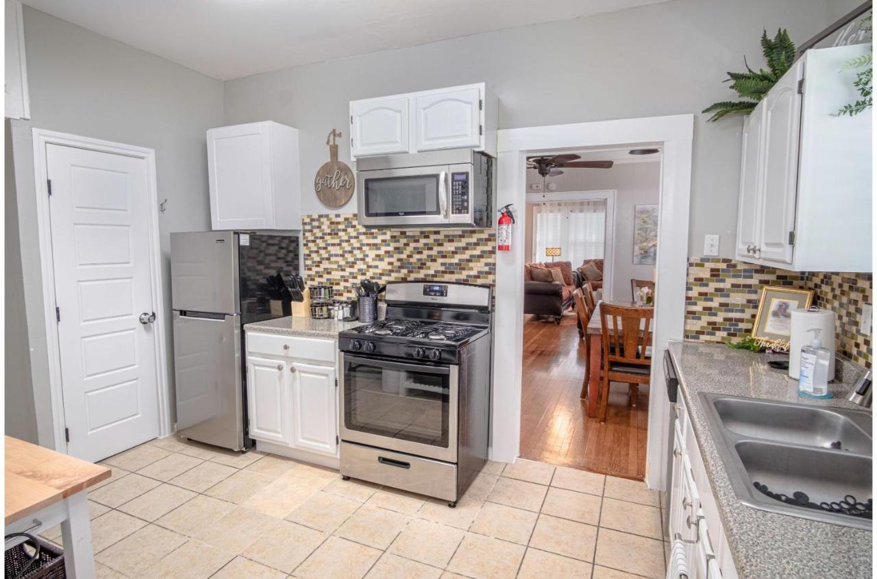 Stunning 3 Bedroom Home Near Dt Alamodome - Riverwalk San Antonio Exterior photo